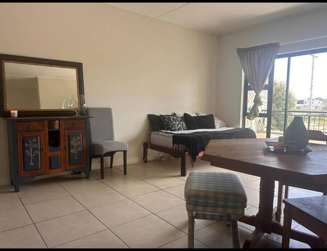 2 BEDROOM PROPERTY TO RENT IN SANDOWN